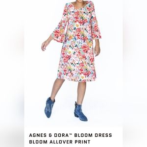 🆕 Agnes & Dora Walker Floral Bloom DRESS Sz M 8 10 Bell Sleeve 🌺 New Red Pink